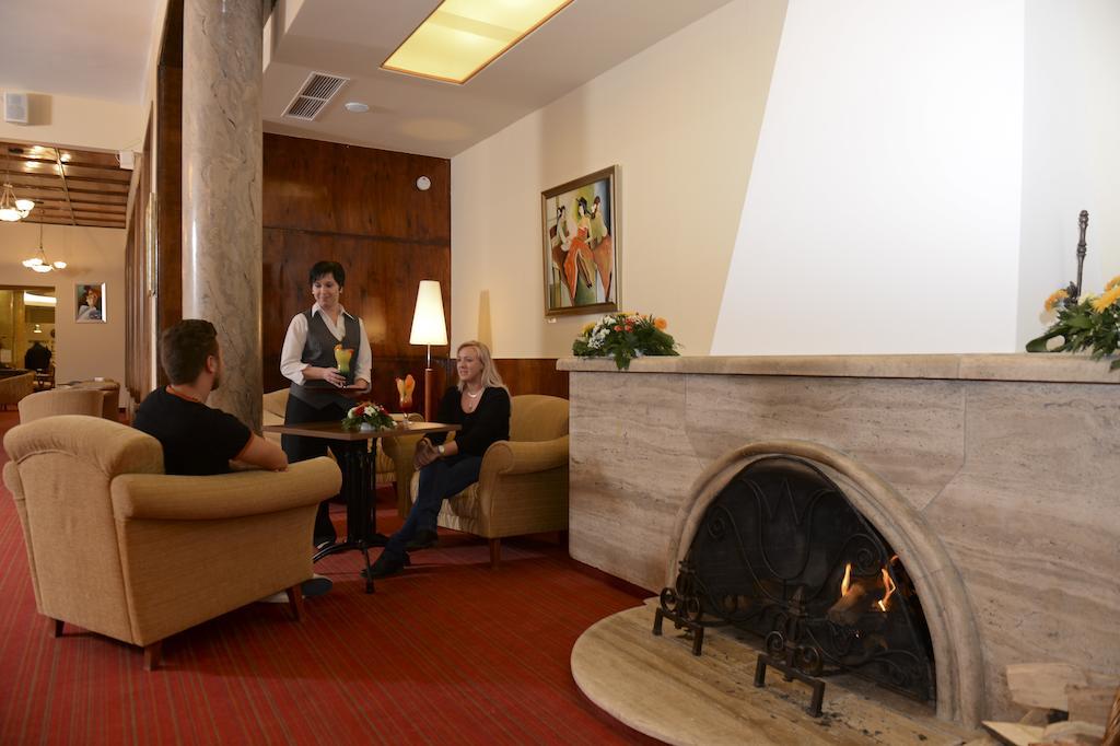Hunguest Grandhotel Galya Galyatető Zewnętrze zdjęcie